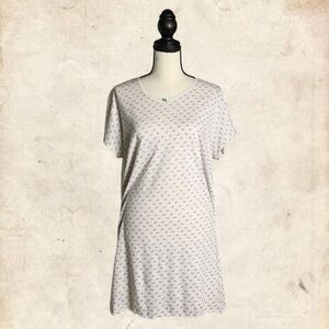 White Short Sleeve Nightgown with Subtle Floral Pattern